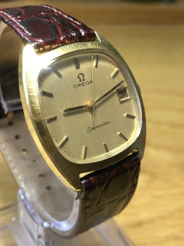 It is a RARE Omega Ref.162.045 watch! Cal.1002