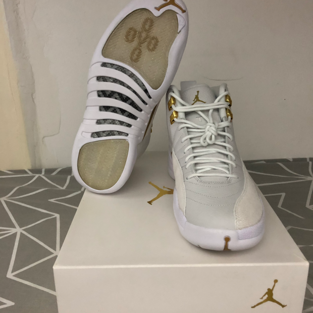 Air Jordan Retro High OG, Nike Dunks, Adidas - Retro Sneakers  