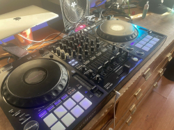 Pioneer DJ DDJ-1000 Black 4ch Performance DJ Controller Rekordbox